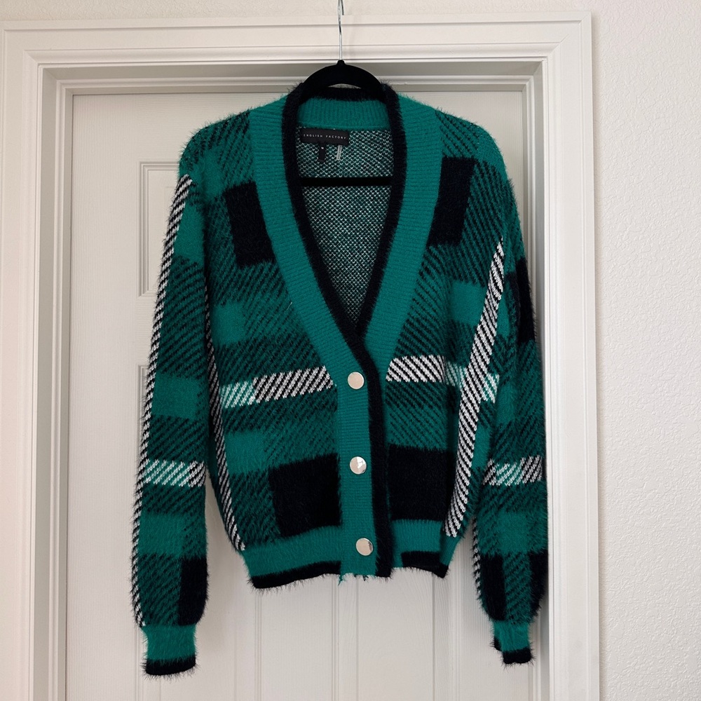 Oversized plaid green sweater cardigan